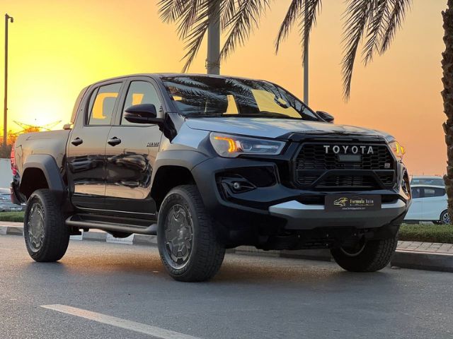 Toyota Hilux Double Cabin